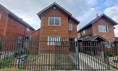 Casa en Arriendo – Villa Mahuiza III, Valdivia