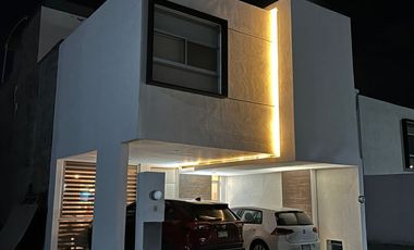 VENTA CASA AL NORPONIENTE CON ROOF GARDEN EN LA AURORA AGUASCALIENTES