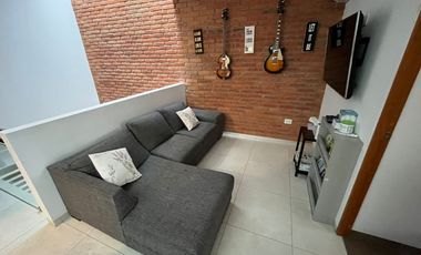 VENTA CASA AL NORPONIENTE CON ROOF GARDEN EN LA AURORA AGUASCALIENTES