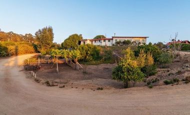 VENDO PARCELA CON 8 CABAÑAS EN  CONDOMINIO ALGARROBO