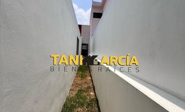 Rento Casa de 1 planta en Fraccionamiento Privado en Córdoba, Finca Real.