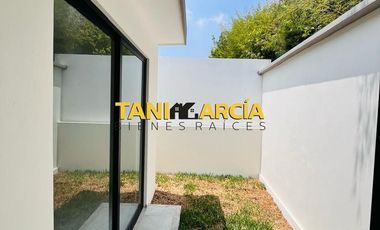 Rento Casa de 1 planta en Fraccionamiento Privado en Córdoba, Finca Real.