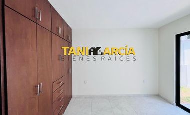 Rento Casa de 1 planta en Fraccionamiento Privado en Córdoba, Finca Real.