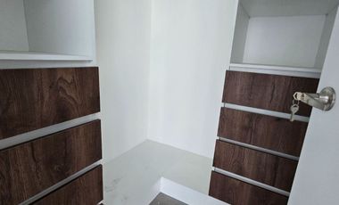 Vendo Moderna casa en Urbanización Privada La Costa Samborondón