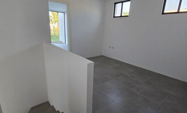 Vendo Moderna casa en Urbanización Privada La Costa Samborondón