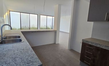 Vendo Moderna casa en Urbanización Privada La Costa Samborondón