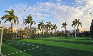 Vendo Moderna casa en Urbanización Privada La Costa Samborondón