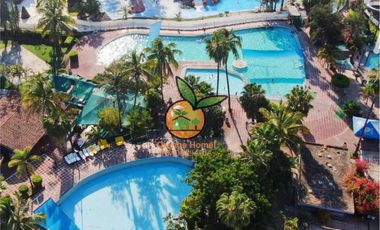 VENTA DE FAMOSO PARQUE ACUÁTICO CON AGUAS TERMALES EN VILLA CORONA