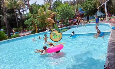 VENTA DE FAMOSO PARQUE ACUÁTICO CON AGUAS TERMALES EN VILLA CORONA
