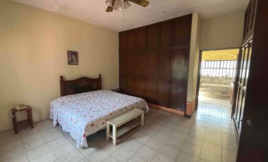 Casa en renta con amplio Terreno, Centro - Jiutepec Morelos