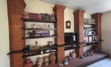 Casa en renta con amplio Terreno, Centro - Jiutepec Morelos