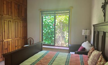 RESIDENCIA TIPO HACIENDA CON HERMOSA VISTA CLUB DE GOLF SAN GASPAR