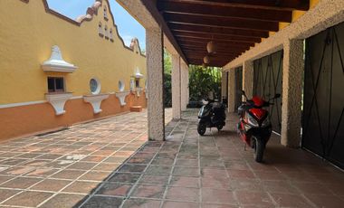 RESIDENCIA TIPO HACIENDA CON HERMOSA VISTA CLUB DE GOLF SAN GASPAR