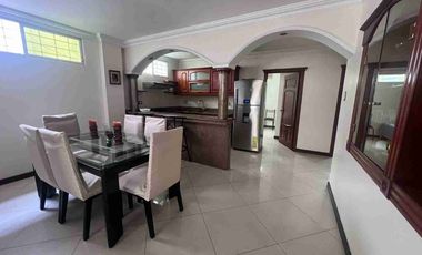 alquilo departamento en Kennedy Norte