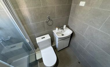 ¡Casa en venta en excelente estado, completamente renovada!