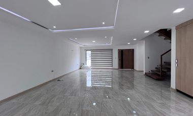 En Venta Casa en Challuabamba, Norte de Cuenca