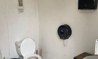 Trapaso de Auto Lavado, sobre Tollocan pasando Av Tecnológico, con proximidad al Issemym de Tollocan,