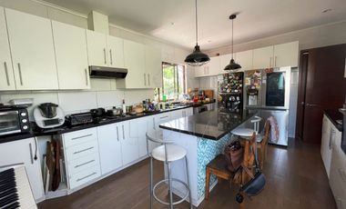 Preciosa y Exclusiva Casa en Condominio en Chicureo - Venta 14500 UF