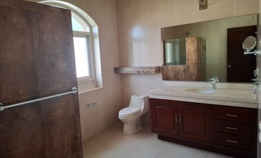 CASA EN RENTA JARDINES DEL CAMPESTRE LEON GUANAJUATO