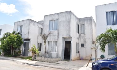 CASA EN FRACCIONAMIENTO LAS PALMAS YUCATAN