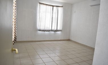 CASA EN FRACCIONAMIENTO LAS PALMAS YUCATAN