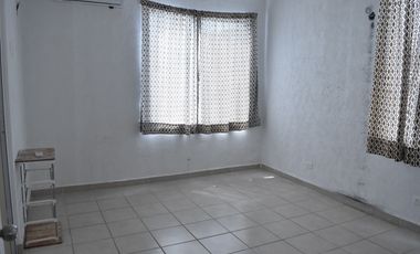 CASA EN FRACCIONAMIENTO LAS PALMAS YUCATAN