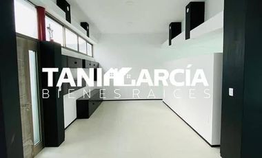 Rento Bella Casa, diseño doble altura, Fraccionamiento Privado en Córdoba.