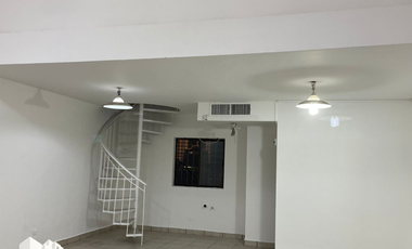 VENTA DE 4 LOCALES COMERCIALES