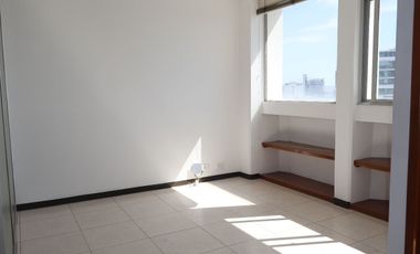 Despacho en Renta en Edificio Eloina, Av. Juárez, Zona Esmeralda, Puebla.