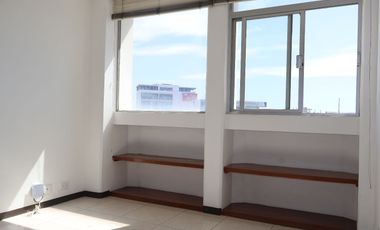 Despacho en Renta en Edificio Eloina, Av. Juárez, Zona Esmeralda, Puebla.