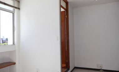 Despacho en Renta en Edificio Eloina, Av. Juárez, Zona Esmeralda, Puebla.