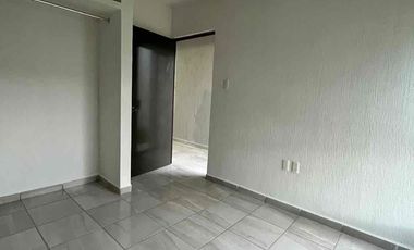 CASA DE 3 RECÁMARAS EN RENTA, CLIMATIZADA, ALBERCA EN CLUSTER. LAGOS DE PUENTE MORENO, VERACRUZ $9,800 POR MES