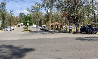 Terreno por la Campiña 𝐓𝐞𝐧𝐞𝐧𝐜𝐢𝐚 𝐌𝐨𝐫𝐞𝐥𝐨𝐬, por la presa de Cointzio, 𝐌𝐨𝐫𝐞𝐥𝐢𝐚.