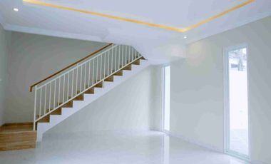 DIJUAL RUMAH 2 LANTAI MODERN MINIMALIS – DEKAT HOTEL HYATT, JALAN PALAGAN YOGYAKARTA