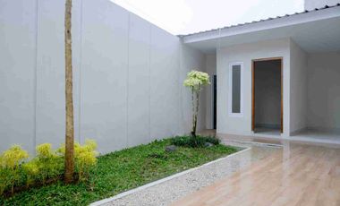 DIJUAL RUMAH 2 LANTAI MODERN MINIMALIS – DEKAT HOTEL HYATT, JALAN PALAGAN YOGYAKARTA