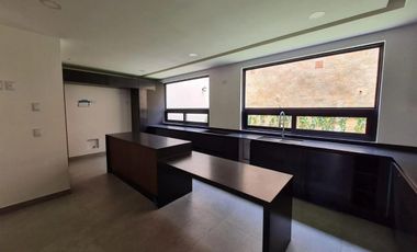 Venta casa nueva con diseño arquitectónico y acabados de alto nivel, Vanguardia y elegancia en Colonia Bosque Real. Junto al Exclusivo Bosque Real