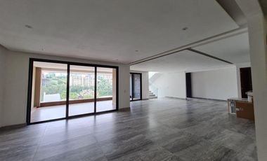 Venta casa nueva con diseño arquitectónico y acabados de alto nivel, Vanguardia y elegancia en Colonia Bosque Real. Junto al Exclusivo Bosque Real