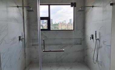 Venta casa nueva con diseño arquitectónico y acabados de alto nivel, Vanguardia y elegancia en Colonia Bosque Real. Junto al Exclusivo Bosque Real