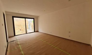 Venta casa nueva con diseño arquitectónico y acabados de alto nivel, Vanguardia y elegancia en Colonia Bosque Real. Junto al Exclusivo Bosque Real