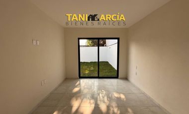 Vendo Preventa de Casa de 1 planta, lista en 1 semana, esquina, Fraccionamiento Privado, Córdoba.