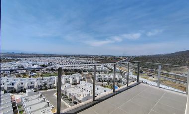 RENTA PENTHOUSE AMUEBLADO CON CUARTO DE SERVICIO EN NATUUR TOWERS, EL REFUGIO, QUERÉTARO