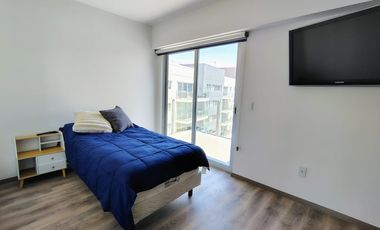 RENTA PENTHOUSE AMUEBLADO CON CUARTO DE SERVICIO EN NATUUR TOWERS, EL REFUGIO, QUERÉTARO