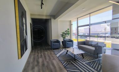 RENTA PENTHOUSE AMUEBLADO CON CUARTO DE SERVICIO EN NATUUR TOWERS, EL REFUGIO, QUERÉTARO