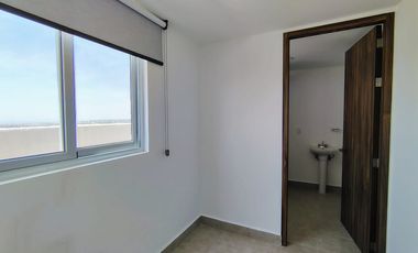 RENTA PENTHOUSE AMUEBLADO CON CUARTO DE SERVICIO EN NATUUR TOWERS, EL REFUGIO, QUERÉTARO