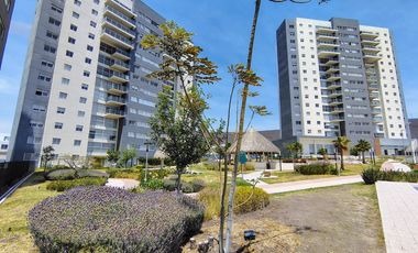 RENTA PENTHOUSE AMUEBLADO CON CUARTO DE SERVICIO EN NATUUR TOWERS, EL REFUGIO, QUERÉTARO