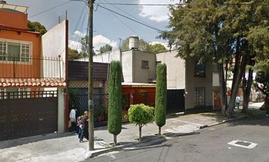 CASA EN REMATE EN COL. CLAVERÍA , AZCAPOTZALCO,CDMX.