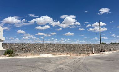 Terreno en venta en San Patricio V, Juárez