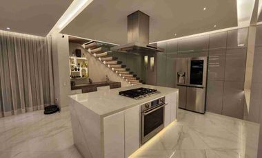 Alquilo Casa Amoblada