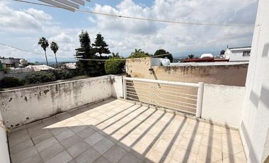 RENTA DEPTO CON ALBERCA LOMAS DE JUTEPEC