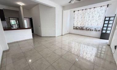 RENTA DEPTO CON ALBERCA LOMAS DE JUTEPEC